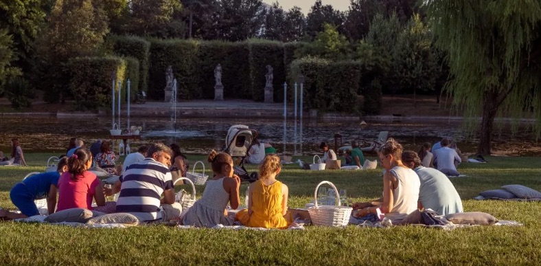 Pic nic al tramonto a Villa Reale di Marlia